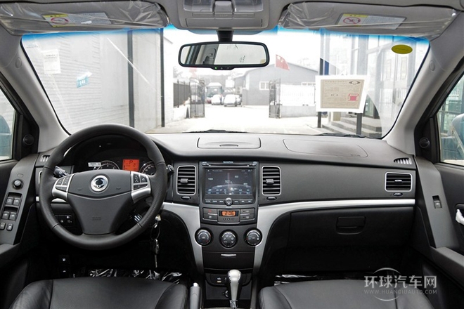 2011款 2.0T 柴油四驅(qū)自動精英導(dǎo)航版