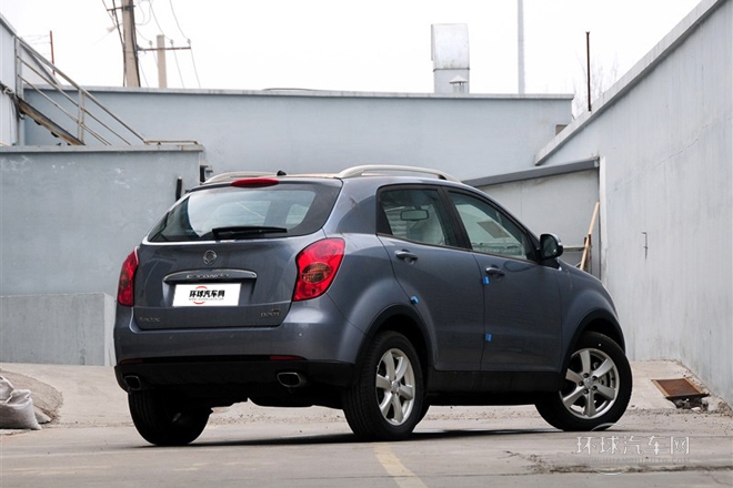 2011款 2.0T 柴油四驅(qū)自動精英導(dǎo)航版