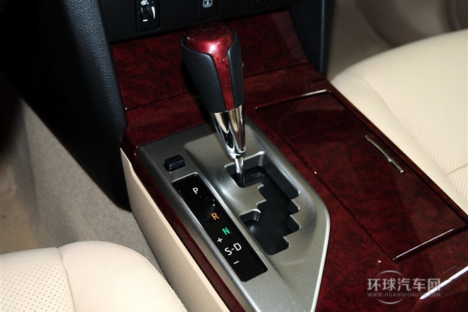2012款 2.5V 至尊導(dǎo)航版
