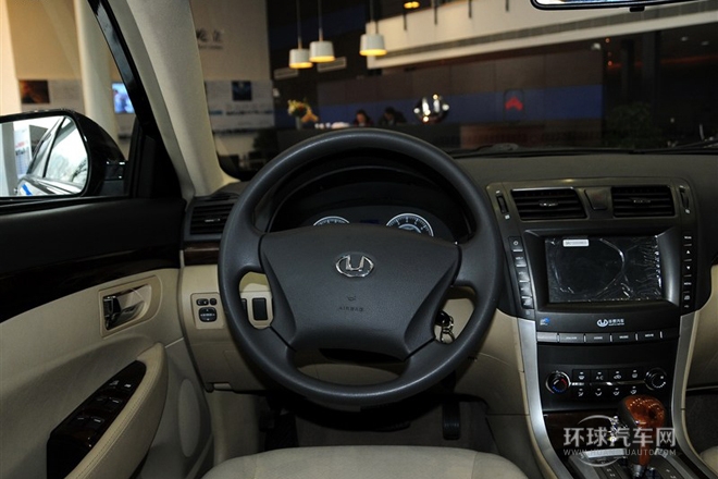 2011款 1.8T 自動(dòng)舒適汽油版