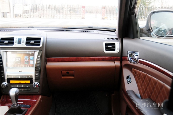 2013款 1.8T 自動兩驅(qū)智尊版