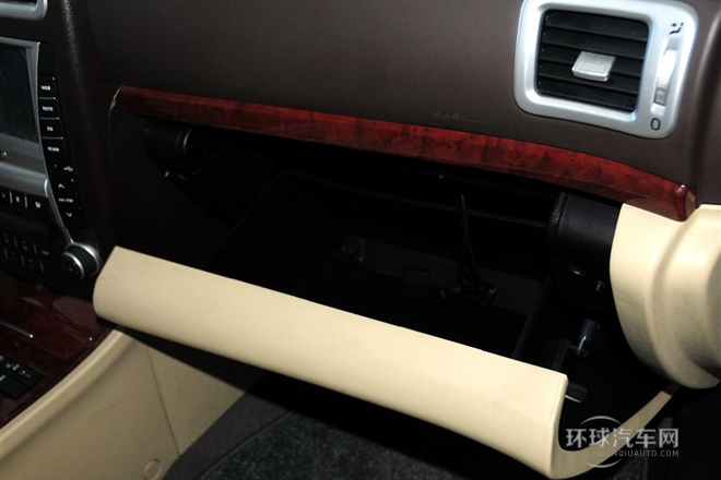 2013款 2.0T 手動兩驅(qū)智尊版