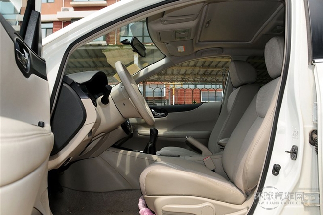 2011款 1.6L 手動(dòng)智能型