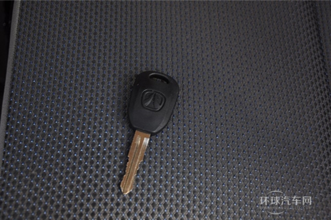 2013款 1.3L加長(zhǎng)樂業(yè)型