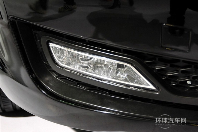 2013款 2.0L 自動(dòng)尊貴型