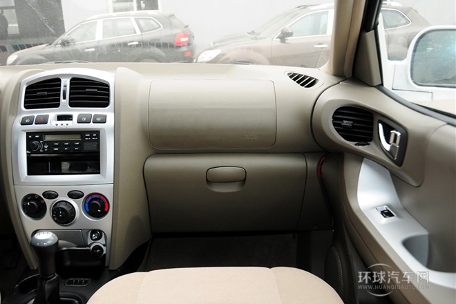 2012款 2.0L 手動(dòng)兩驅(qū)舒適型