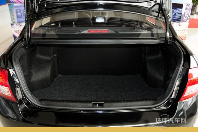 2013款 1.5L 手動(dòng)精英型 國(guó)IV