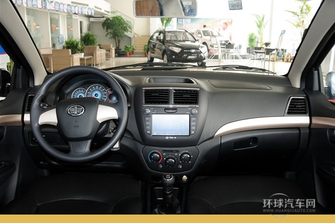 2013款 1.5L 手動(dòng)精英型 國(guó)IV