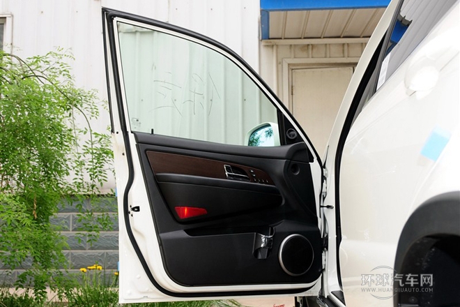 2014款 2.7T 四驅(qū)豪華導航版5座