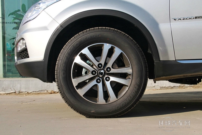 2014款 2.0T 兩驅(qū)精英導(dǎo)航版7座