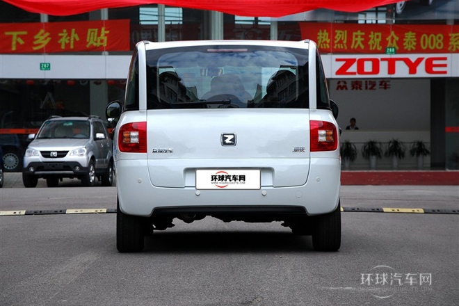 2010款 1.6L 汽油標(biāo)準(zhǔn)型6座