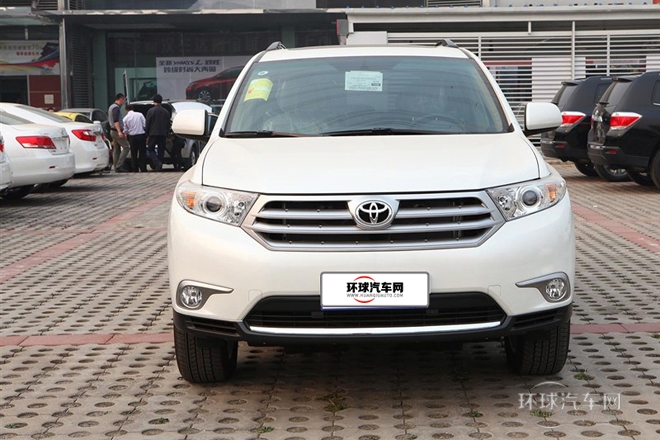 2013款 2.7L 兩驅(qū)7座探索版