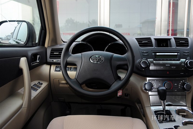 2012款 2.7L 兩驅(qū)7座精英版