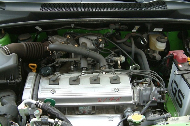 2011款 1.3L 手動(dòng)豪華型