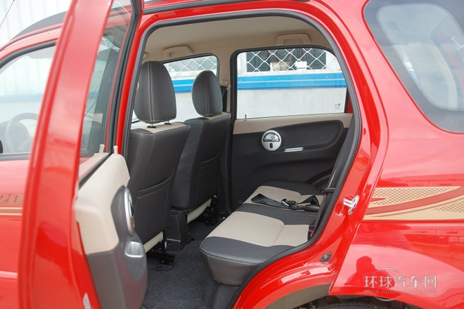 2013款 1.3L MT經(jīng)典型