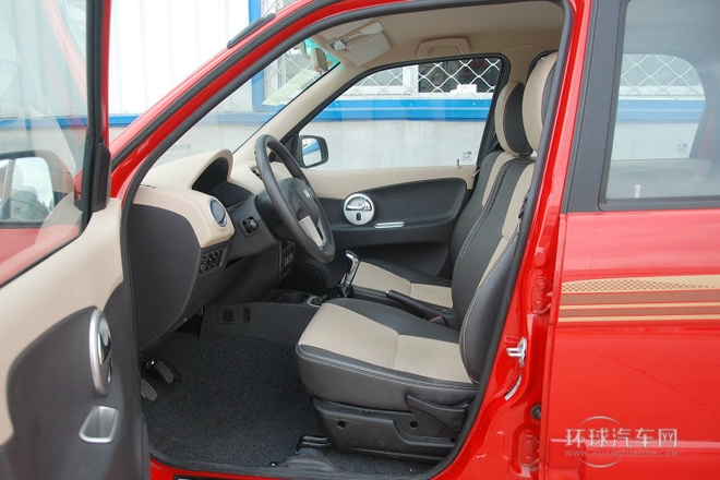 2013款 1.3L MT經(jīng)典型