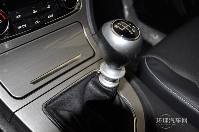 2014款 1.5T 手動(dòng)尊貴型