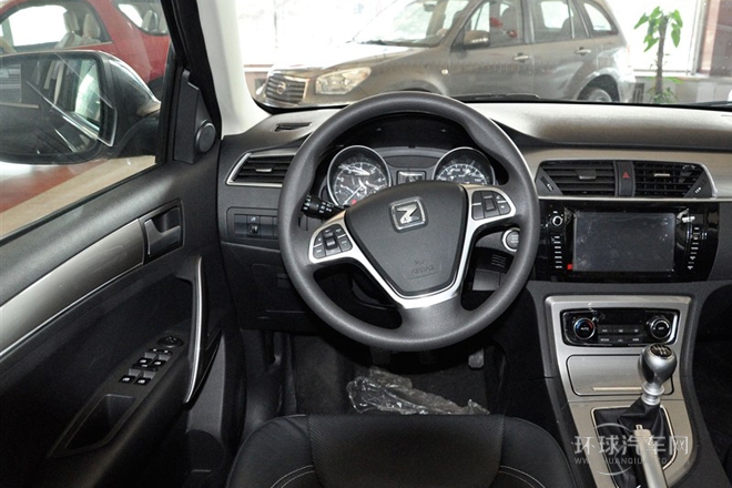 2014款 1.5T 手動(dòng)尊貴型