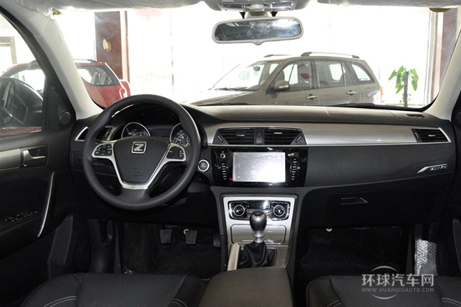 2014款 1.5T 手動(dòng)尊貴型