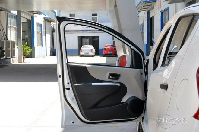 2013款 1.0L 標(biāo)準(zhǔn)型
