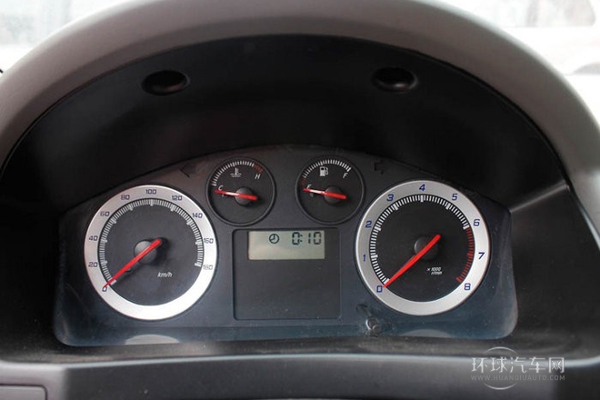 2011款 1.5L 手動(dòng)科技型