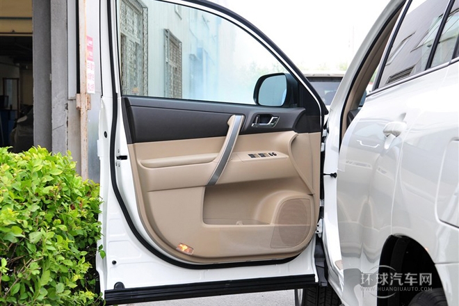 2012款 3.5L 四驅(qū)7座豪華版