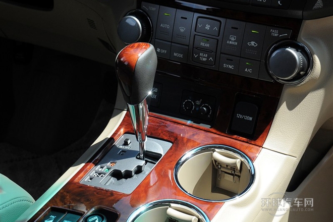 2012款 3.5L 四驅(qū)7座至尊版