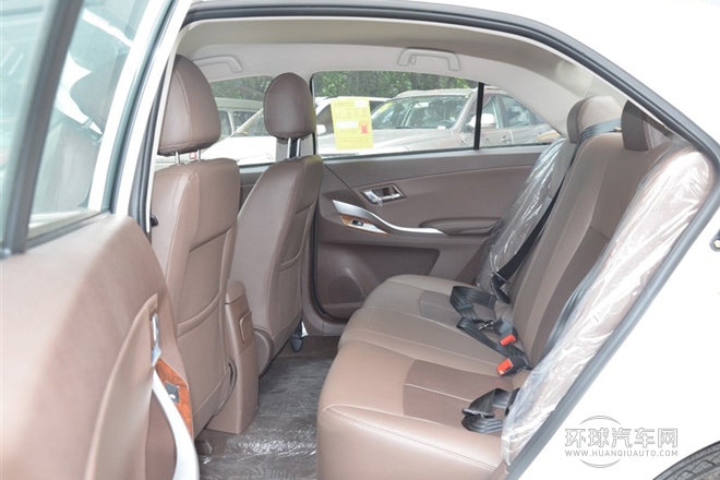2014款 1.6L 自動(dòng)豪華型