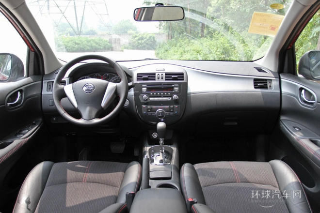 2011款 1.6T 手動(dòng)致酷版