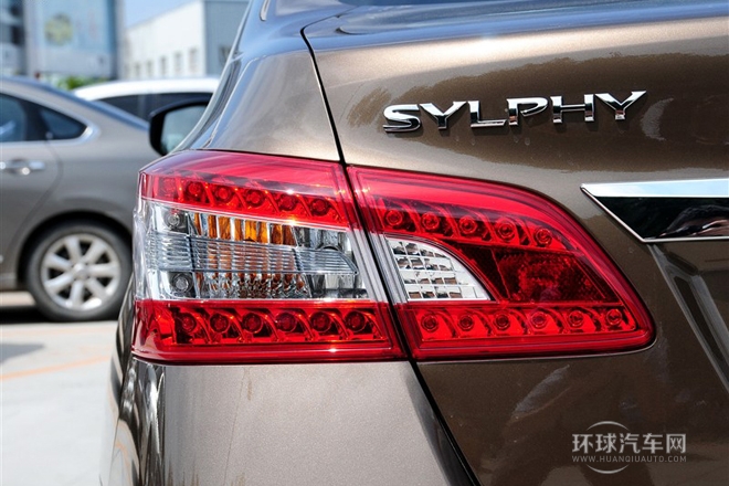 2012款 1.6XL 手動豪華版