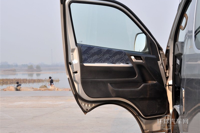 2013款 2.8T新干線標(biāo)準(zhǔn)型 柴油長(zhǎng)軸ISF2.8