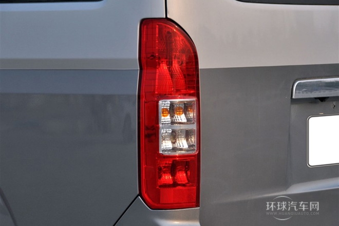 2013款 2.8T新干線標(biāo)準(zhǔn)型 柴油長(zhǎng)軸ISF2.8