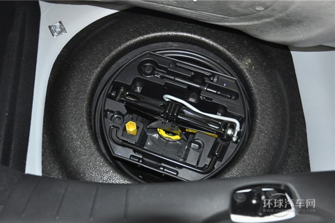 2012款 1.6L 時尚版
