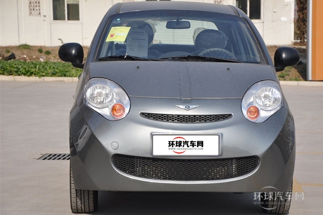 2011款 1.0L 手動標(biāo)準(zhǔn)型