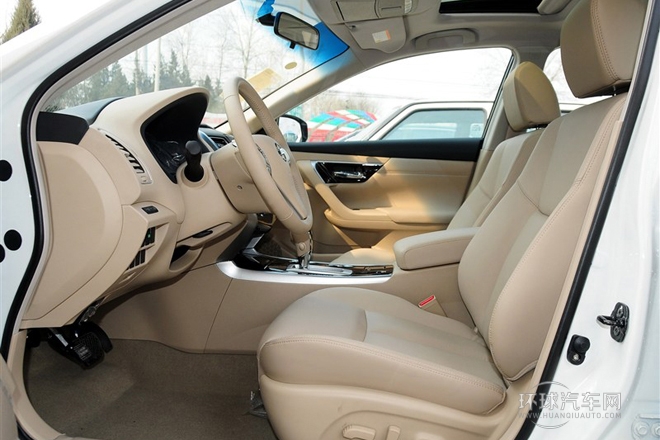 2013款 2.0L XL舒適版