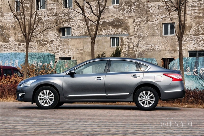 2013款 2.5L XL領(lǐng)先版
