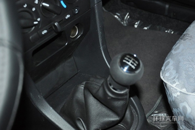 2012款 N3 1.0L 兩廂實(shí)用型