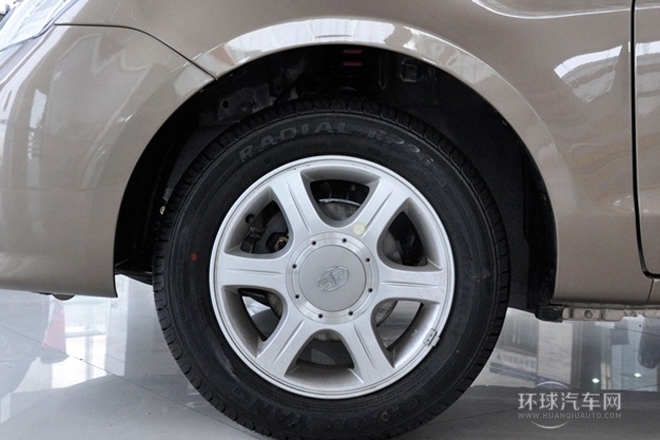 2014款 1.0L 手動標(biāo)準(zhǔn)型