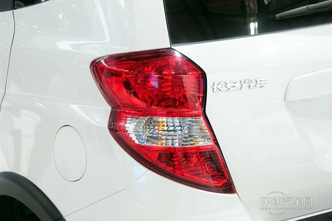 2014款 1.4L 手動天窗導(dǎo)航版 國V
