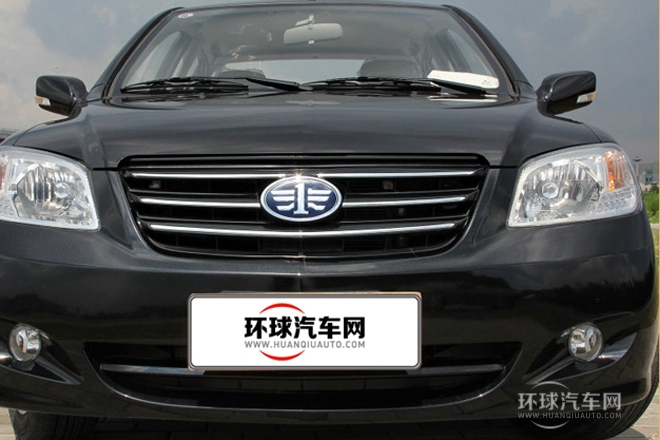 2013款 1.3L 手動(dòng)標(biāo)準(zhǔn)型