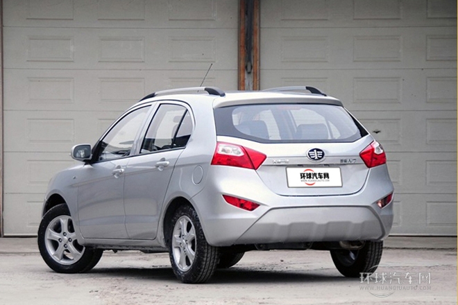 2013款 1.3L 手動智能節(jié)油尊貴型