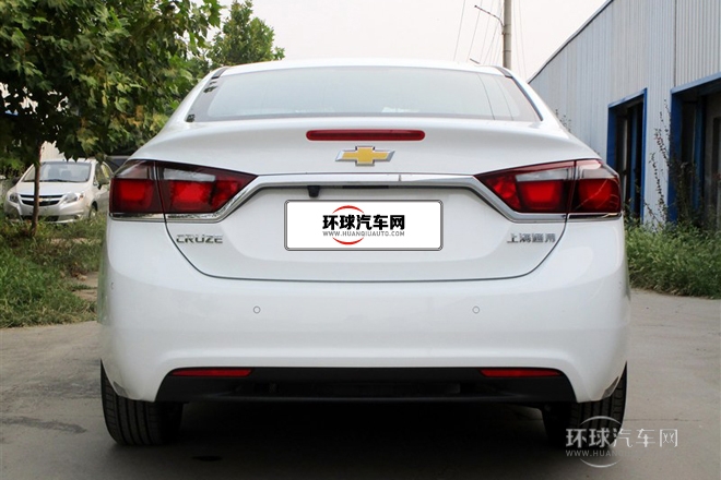 2015款 1.5L 自動(dòng)精英版
