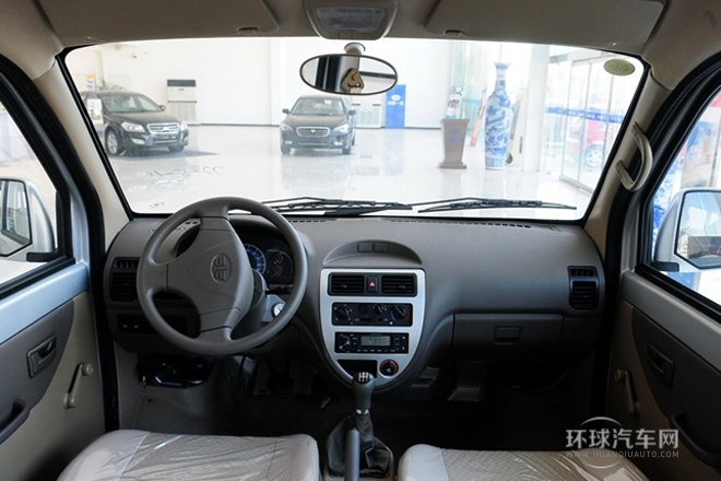 2012款 1.0L標(biāo)準(zhǔn)型