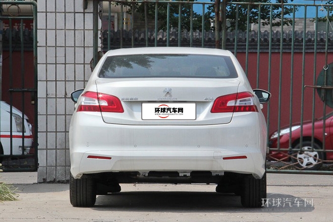 2014款 1.8L 手動領(lǐng)先版