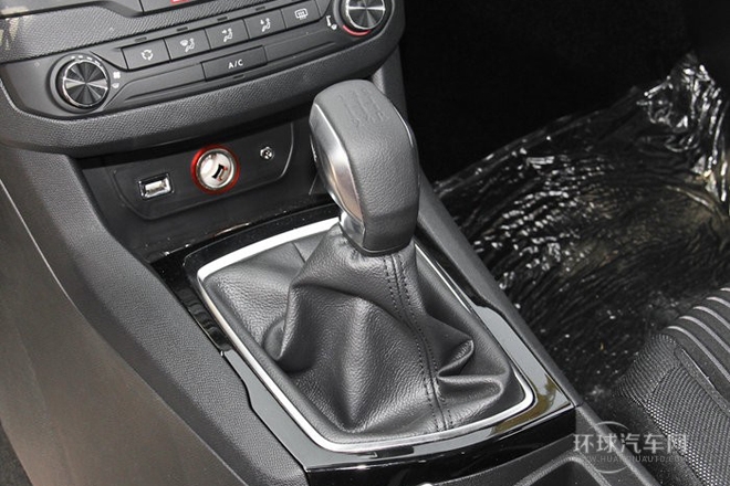 2014款 1.8L 手動領(lǐng)先版