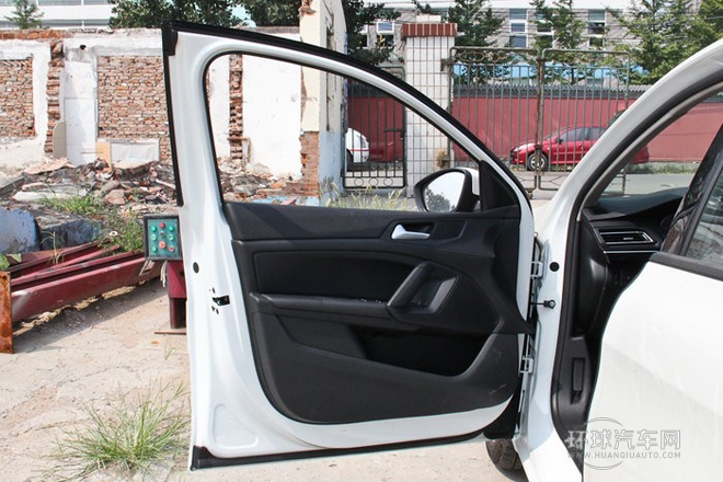 2014款 1.8L 手動領(lǐng)先版