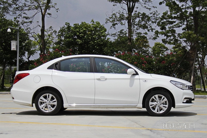 2014款 1.6L 自動(dòng)智慧ESP版