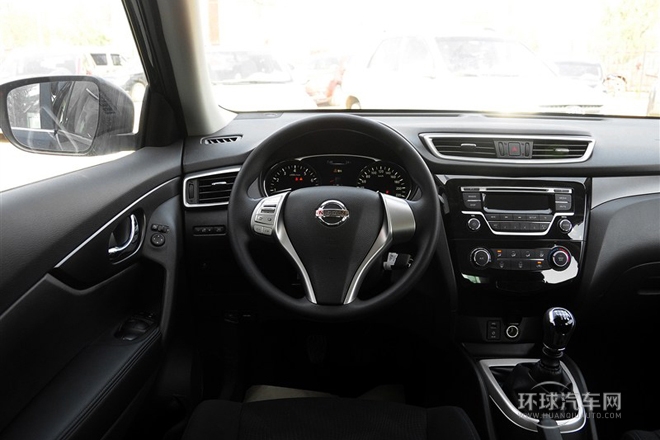2014款 2.0L 手動(dòng)時(shí)尚版 2WD