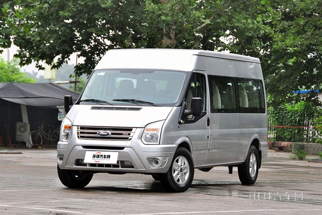 2013款 2.4T柴油豪華型短軸中低頂國(guó)III