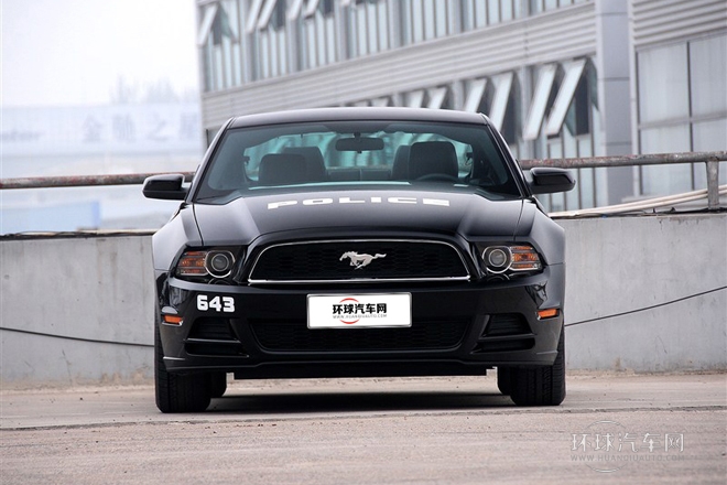 2013款 3.7L 手動(dòng)標(biāo)準(zhǔn)型